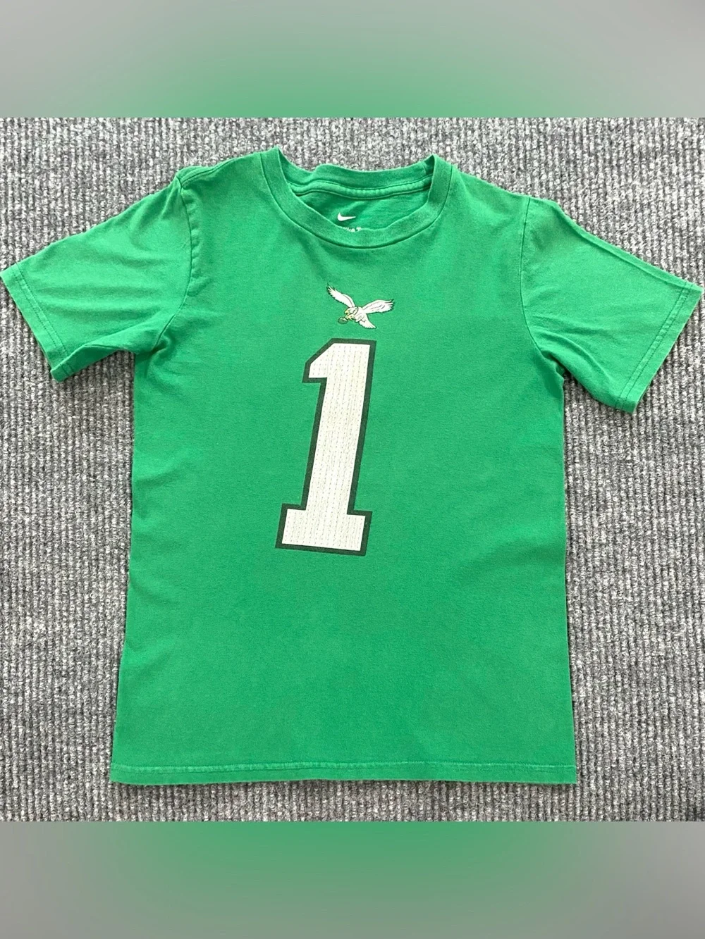 Nike Jalen Hurts Philadelphia Eagles Player T-shirt Green Size Youth M (10-12)